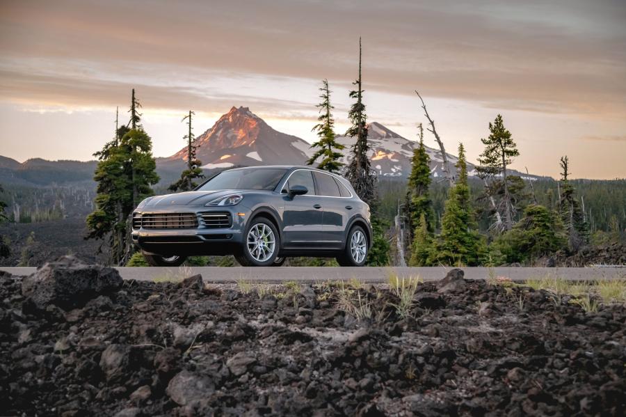  Porsche Cayenne E-Hybrid (PO536) 2018 года  (NA) (фото 8 из 38)